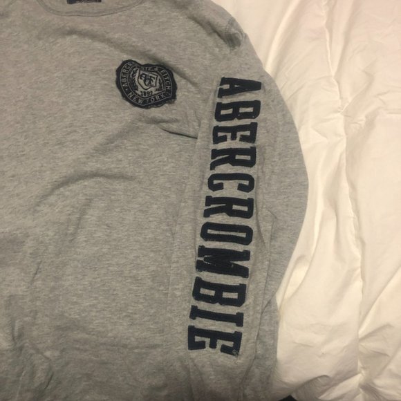 Abercrombie and Fitch Long Sleeve Tshirt Men's Size M Good Condition - Picture 2 of 5